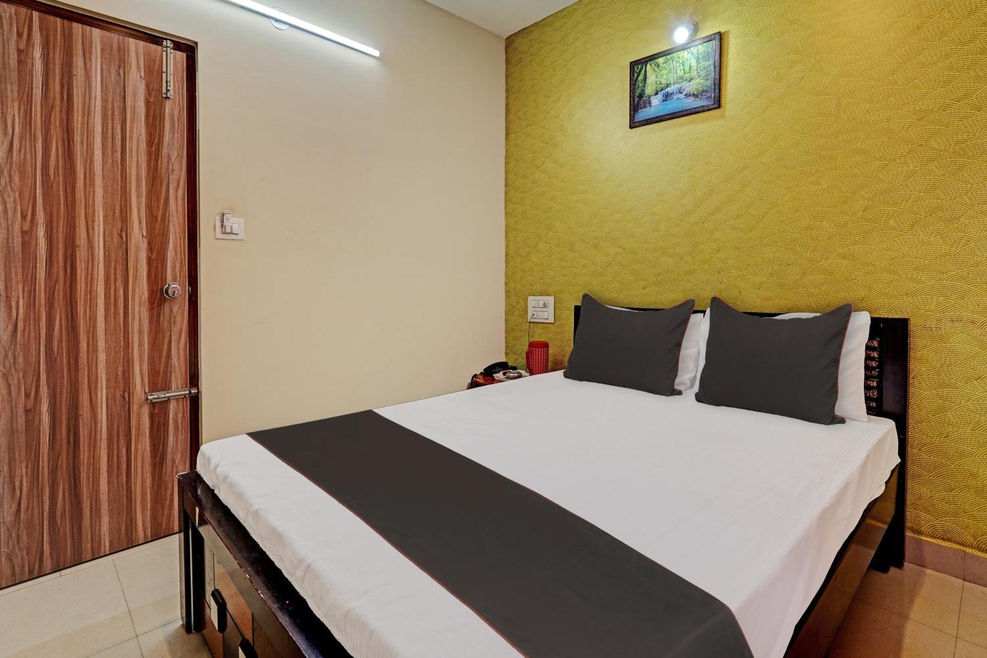 Hotel O Maruthi Residency Bangalore Bagian luar foto