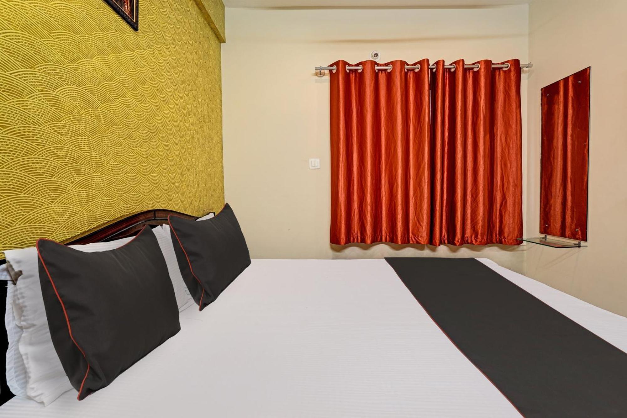 Hotel O Maruthi Residency Bangalore Bagian luar foto